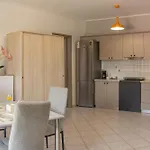 Lefkada Center * Nidhrion